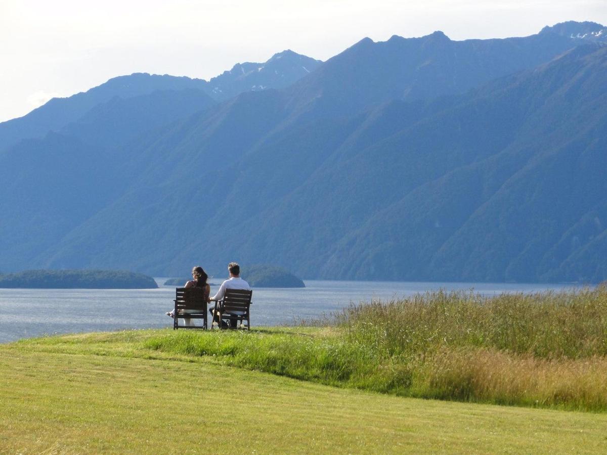 Fiordland Lodge Te Anau Exterior foto